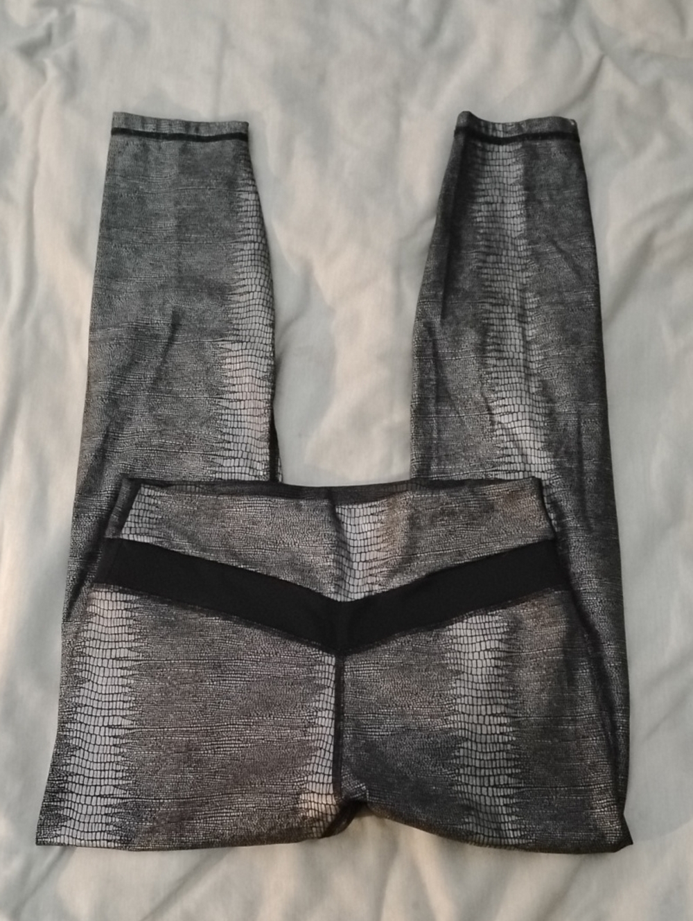 ZYIA Metallic Charcoal High-Waist Leggings with V-Seam Detail